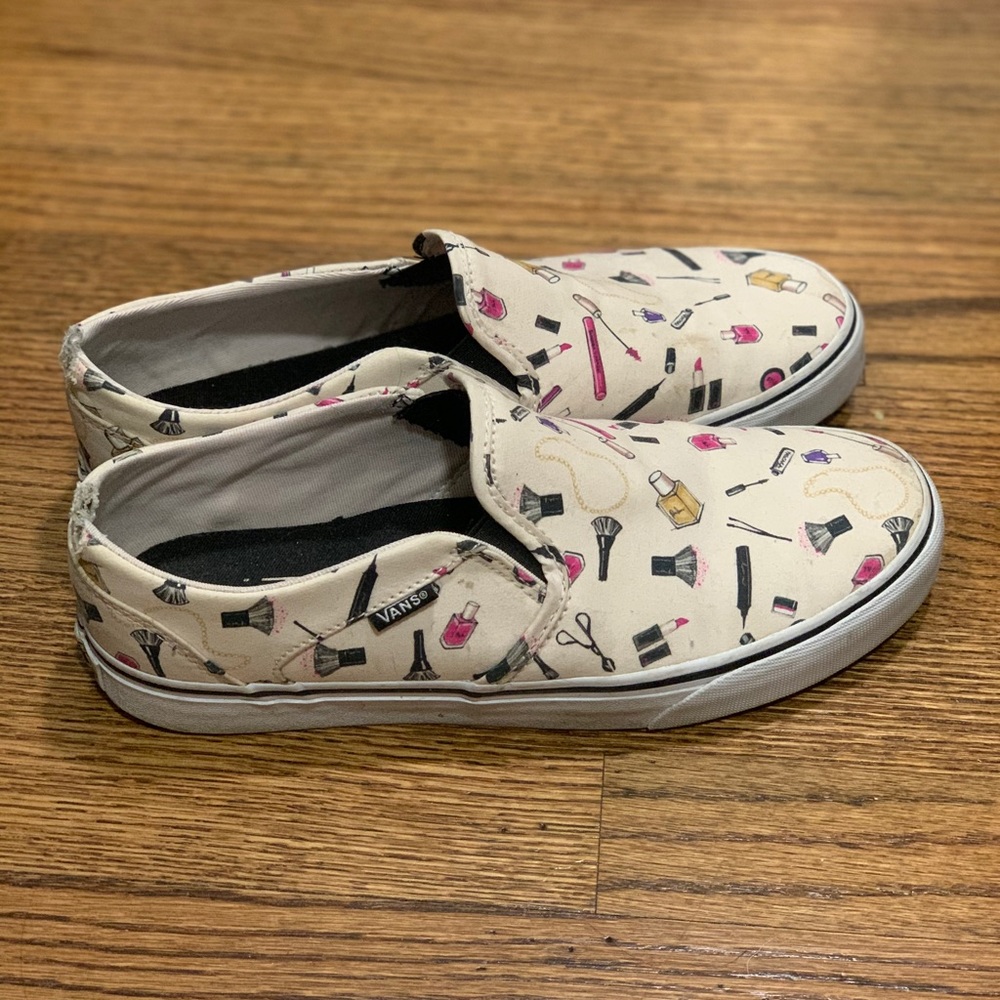 Makeup Slip On Vans 💄